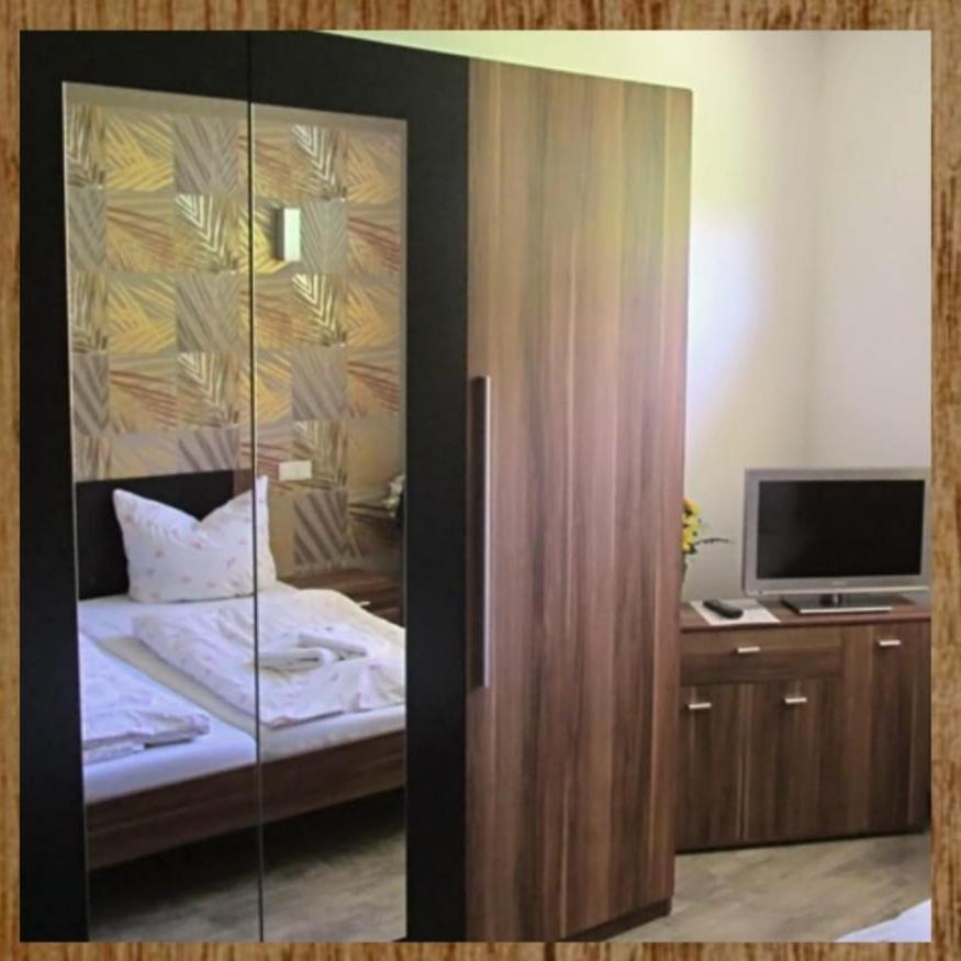 Hotel Zum Eichsfelder Fleischer Heyerode エクステリア 写真